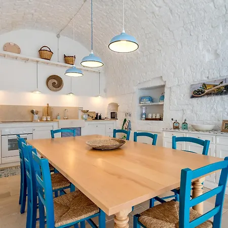 Helloapulia Trulli Olea Charme Villa Cisternino